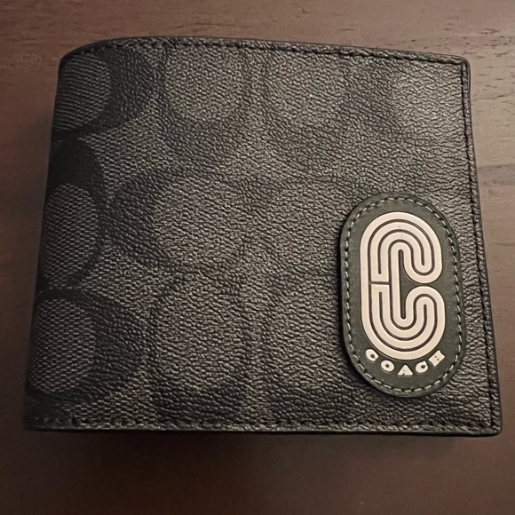 3 in 1 Retro Coach Leather Men’s wallet! Brand new with TAGS! - Picture 14 of 15